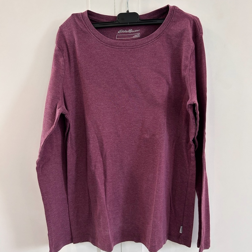 (2) N - Eddie Bauer Maroon Heathered Top